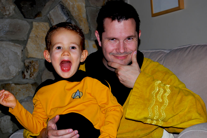 Illustration for article titled The Sexiest Geek Dads in the Galaxy